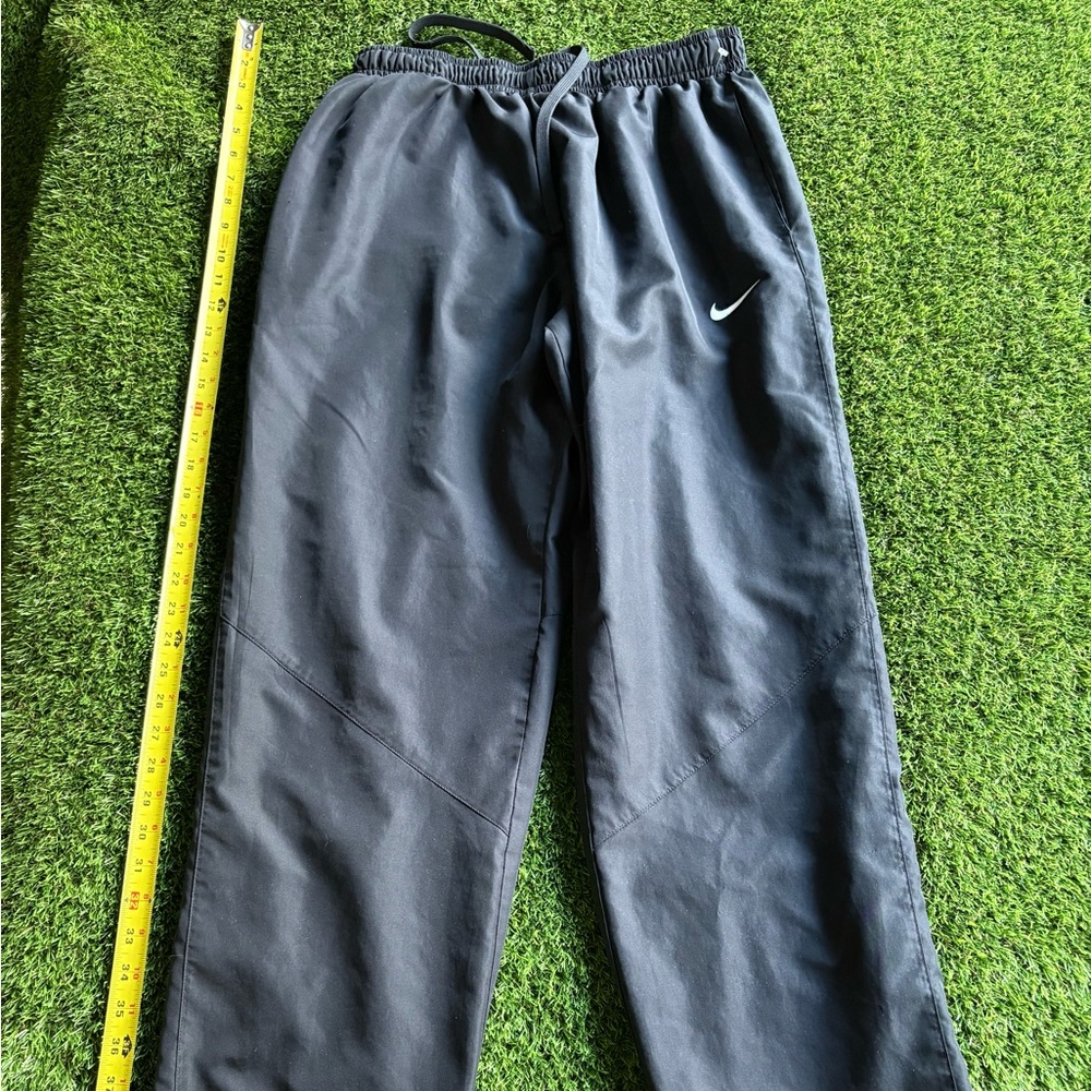 Nike windbreaker pants Large